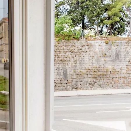 Centar Roje Apartment